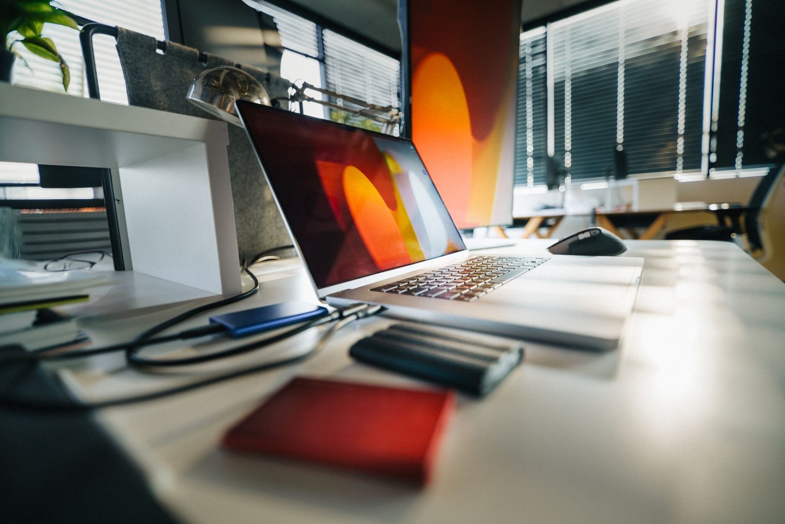 office-laptop-qatar-2